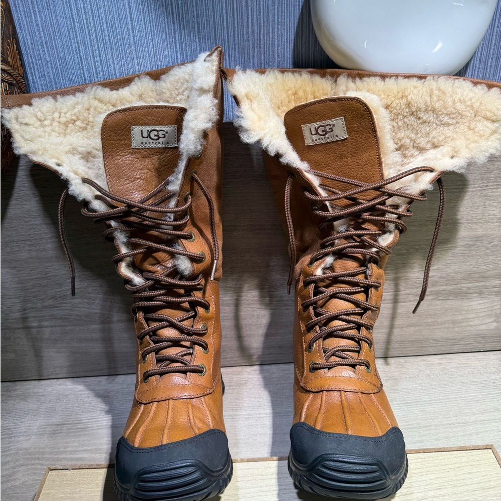 UGG Adirondack II Tall Winter Boots Shearling Waterproof Size 6